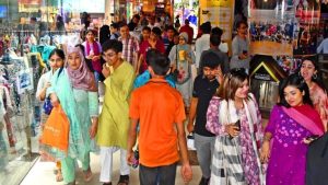 ঈদ ঘিরে দোকানপাট খোলা রাখার বিষয়ে সরকারি সিদ্ধান্ত