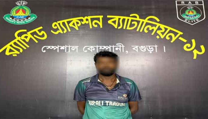 ডোমারে ট্রাকচাপায় ৪ জন নিহত: ঘাতক চালক বগুড়া থেকে গ্রেফতার