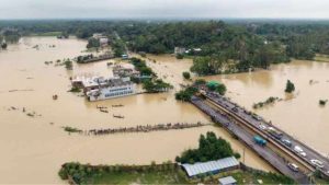 টানা বর্ষণ ও পাহাড়ি ঢলে চট্টগ্রামে সাড়ে ৭ লাখ মানুষ পানিবন্দি