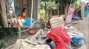 বিচারের শক্তি অপ্রতিরোধ্য: রৌমারীতে ভিটেমাটি ফিরে পেতে উচ্ছেদ হওয়া পরিবারের আকুতি