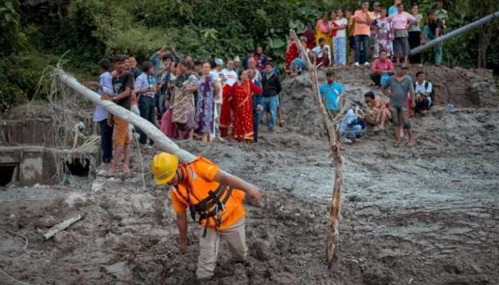 বন্যায় বিপর্যস্ত নেপাল: ১১ হাজারের বেশি উদ্ধার, এখনো নিখোঁজ ৪ হাজার