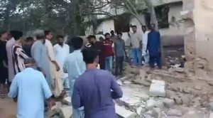 পাকিস্তানে ভয়াবহ দুর্ঘটনা: স্কুলের দেয়াল ধসে নিহত ৫