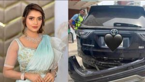 বড় দুর্ঘটনার কবলে অভিনেত্রী তানজিন তিশা, গাড়ির ভয়াবহ অবস্থা